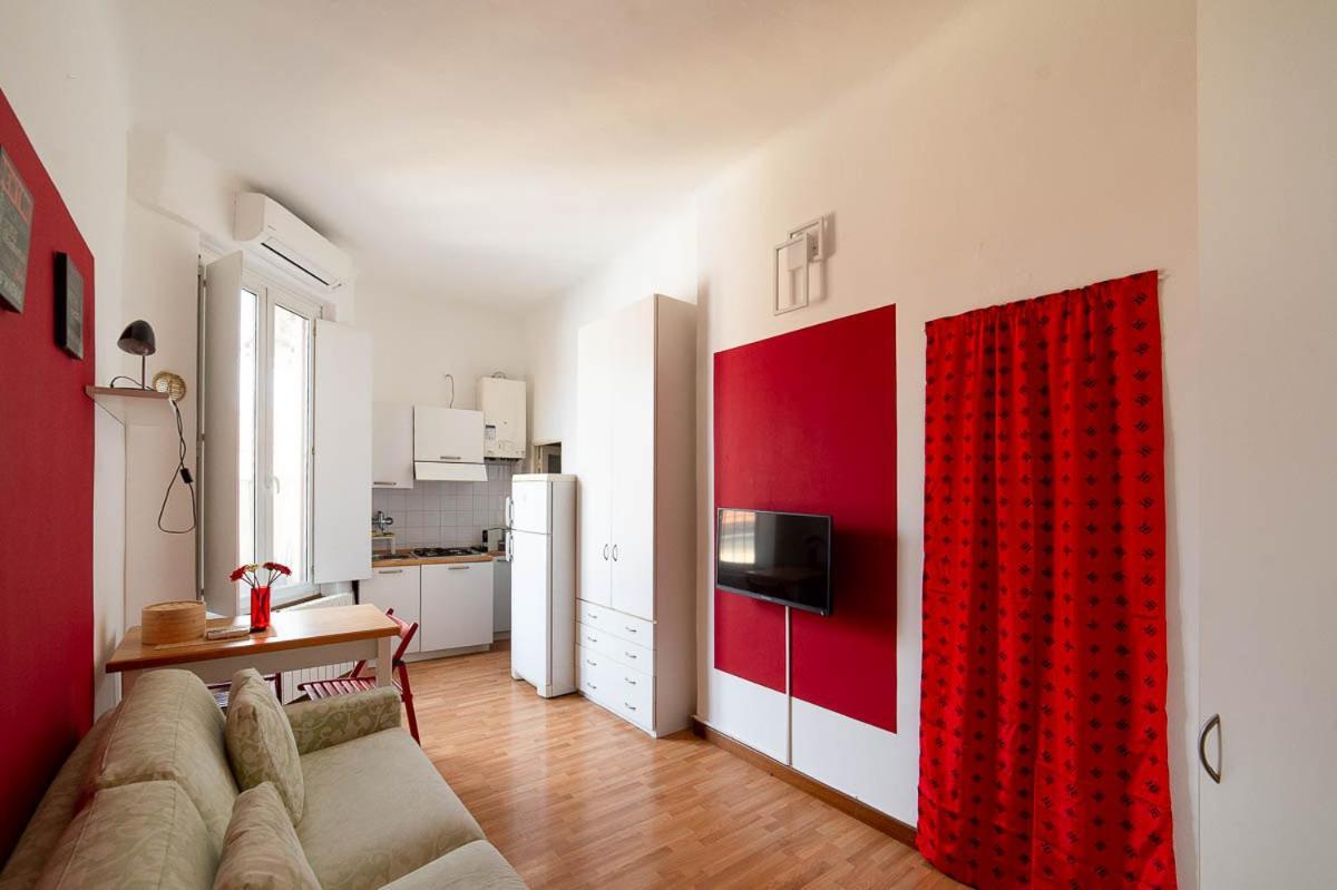 Hbhall Navigli 21 Milan Bagian luar foto
